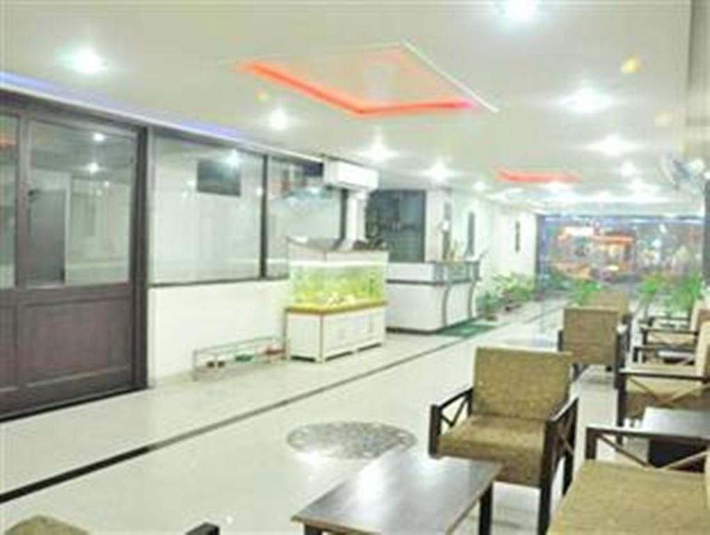 Hotel Dawat Palace آغْرا المظهر الخارجي الصورة
